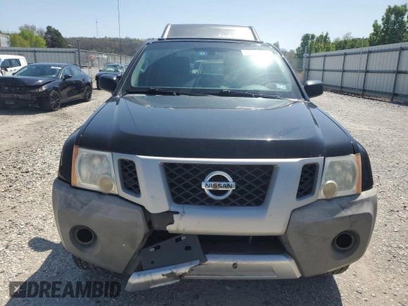 2013 Nissan Xterra S z VIN 5N1AN0NUXDN820818, wystawiony jako Copart lot #52364075 z przebiegiem 120 987 mil mil oraz Szkoda całkowita • Salvage title. Historia ofert i sprzedaży dostępna na DreamBid. Obrazek 5.