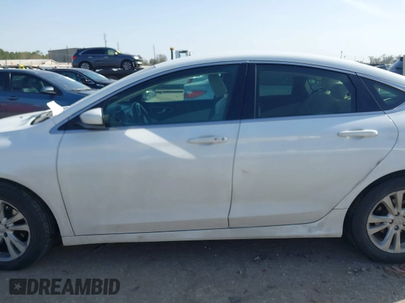 2016 Chrysler 200 Limited with VIN 1C3CCCAB1GN126326, listed as a IAAI auction lot 41747701 with 133,654 mi miles. Bid and sale history available at carsss.com. Image 14.