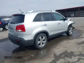 2012 Kia Sorento EX with VIN 5XYKU4A2XCG245584, listed as a IAAI auction lot 41651783 with 64,988 mi miles. Bid and sale history available at carsss.com. Image 4.
