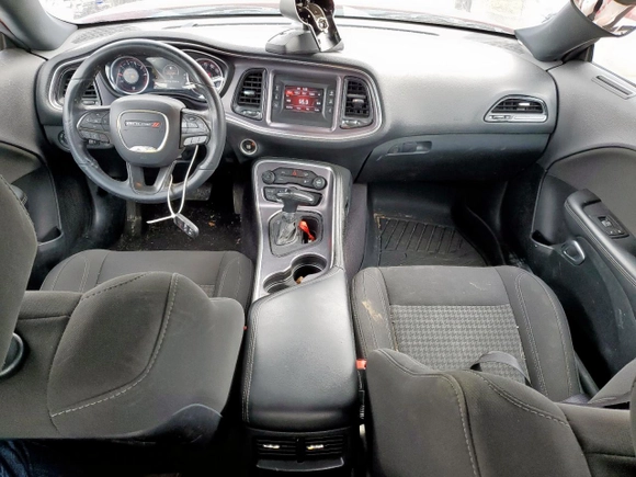 2017 Dodge Challenger SXT z VIN 2C3CDZAG7HH536294, wystawiony jako Copart lot #54160885 z przebiegiem 118 209 mil mil oraz Szkoda całkowita • Salvage title. Historia ofert i sprzedaży dostępna na DreamBid. Obrazek 8.
