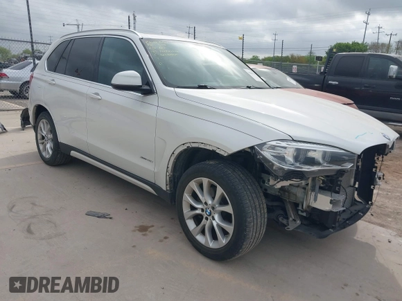 2018 BMW X5 xDrive35i with VIN 5UXKR0C51J0X91452, listed as a IAAI auction lot 41886539 with 39,521 mi miles. Bid and sale history available at carsss.com. Image 1.