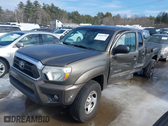 2013 Toyota Tacoma with VIN 3TMMU4FNXDM054733, listed as a IAAI auction lot 41621550 with 1 mi miles. Bid and sale history available at carsss.com. Image 18.