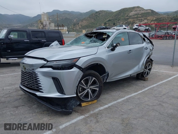 2023 Lexus RX 350h с VIN 2T2BBMCA1PC011986, выставлен на аукционе IAAI как лот 42153668 с пробегом Не указан миль и . История ставок и продаж доступна на DreamBid. Изображение 2.