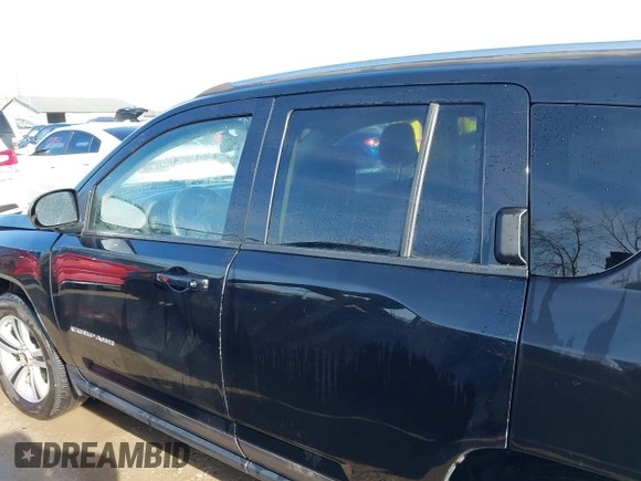 2015 Jeep Compass Sport with VIN 1C4NJDBBXFD114579, listed as a IAAI auction lot 41911501 with 95,732 mi miles and . Bid and sale history available at carsss.com. Image 14.