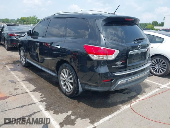 2016 Nissan Pathfinder SL with VIN 5N1AR2MM5GC642088, listed as a IAAI auction lot 42581116 with 127,954 mi miles and . Bid and sale history available at DreamBid. Image 3.