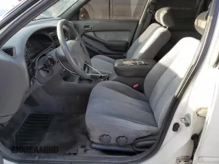 1995 Toyota Camry LE with VIN 4T1GK12E5SU858787, listed as a Copart auction lot 89400945 with 184,167 mi miles and Clean Title. Bid and sale history available at carsss.com. Image 7.