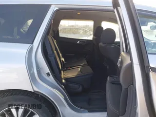 2017 Nissan Pathfinder SV with VIN 5N1DR2MM9HC678395, listed as a IAAI auction lot 41607798 with 190,996 mi miles. Bid and sale history available at carsss.com. Image 8.