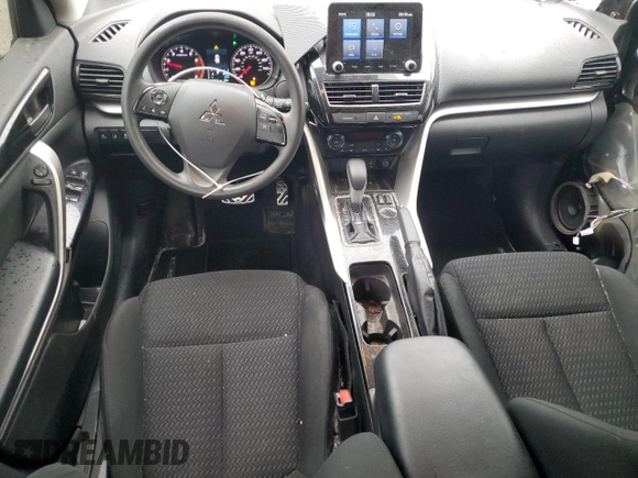 2022 Mitsubishi Eclipse Cross LE z VIN JA4ASVAA1NZ029135, wystawiony jako Copart lot #47732375 z przebiegiem 128 021 mil mil oraz Szkoda całkowita • Salvage title. Historia ofert i sprzedaży dostępna na DreamBid. Obrazek 8.