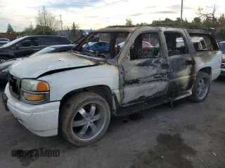 2003 GMC Yukon XL Denali with VIN 1GKFK66UX3J327011, listed as a Copart auction lot 87629095 with 0 mi miles and Non Repairable. Bid and sale history available at carsss.com. Image 1.