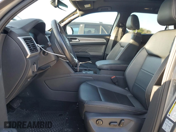 2022 Volkswagen Atlas SE с VIN 1V2JC2CA6NC202891, выставлен на аукционе Copart как лот 65424014 с пробегом 28 589 миль миль и Списание • Salvage title. История ставок и продаж доступна на DreamBid. Изображение 7.