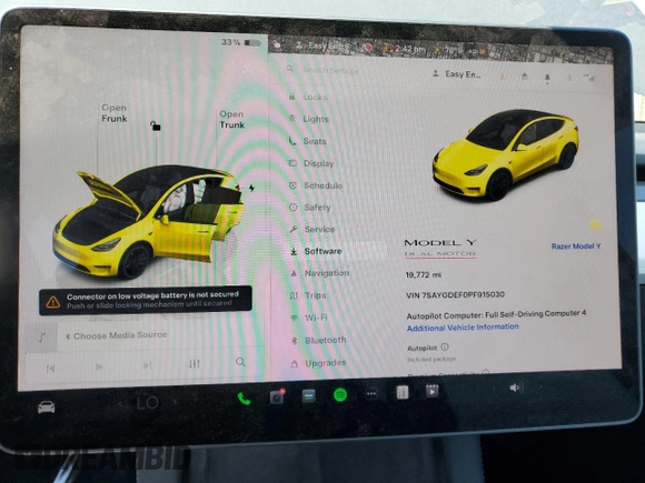 2023 Tesla Model Y Performance with VIN 7SAYGDEF0PF915030, listed as a Copart auction lot 50159375 with 19,772 mi miles and Salvage Title. Bid and sale history available at DreamBid. Image 9.