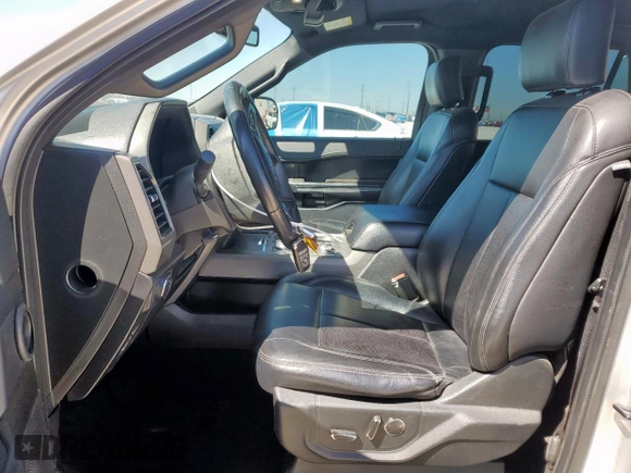 2019 Ford Expedition Max XLT with VIN 1FMJK1JT8KEA37151, listed as a Copart auction lot 50173895 with 142,360 mi miles and Salvage Title. Bid and sale history available at DreamBid. Image 7.