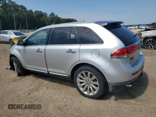 2011 Lincoln MKX with VIN 2LMDJ6JK0BBJ05933, listed as a Copart auction lot 88883465 with 236,069 mi miles and Salvage Title. Bid and sale history available at carsss.com. Image 2.