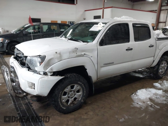 2012 Toyota Tacoma с VIN 3TMLU4EN9CM086455, выставлен на аукционе IAAI как лот 41398671 с пробегом 241 138 миль миль и . История ставок и продаж доступна на DreamBid. Изображение 17.