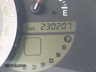2001 Lexus IS with VIN JTHBD182610031889, listed as a IAAI auction lot 42170282 with 230,207 mi miles. Bid and sale history available at carsss.com. Image 7.