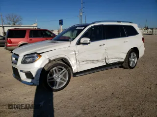 2015 Mercedes-Benz GL-Class GL 550 with VIN 4JGDF7DE3FA495579, listed as a Copart auction lot 37486563 with 108,705 mi miles. Bid and sale history available at carsss.com. Image 1.