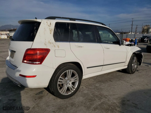 2015 Mercedes-Benz GLK-Class GLK 350 with VIN WDCGG5HB1FG426111, listed as a Copart auction lot 45881795 with 127,458 mi miles and Salvage Title. Bid and sale history available at carsss.com. Image 3.