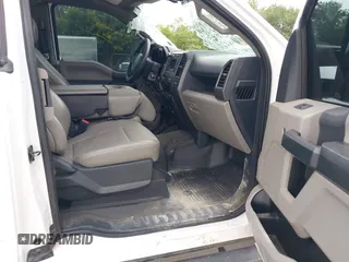 2022 Ford F-250 XL with VIN 1FT7X2B6XNED18175, listed as a IAAI auction lot 42633304 with 135,633 mi miles and . Bid and sale history available at DreamBid. Image 1.
