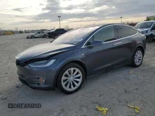 2020 Tesla Model X Long Range with VIN 5YJXCBE21LF263048, listed as a Copart auction lot 47554495 with Not Provided miles and Salvage Title. Bid and sale history available at carsss.com. Image 1.