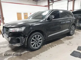 2017 Audi Q7 Premium Plus z VIN WA1LAAF78HD026784, wystawiony jako IAAI lot #41674278 z przebiegiem 108 036 mil mil oraz . Historia ofert i sprzedaży dostępna na DreamBid. Obrazek 20.