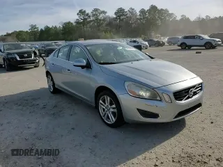 2013 Volvo S60 T5 Premier z VIN YV1612FS2D2189380, wystawiony jako Copart lot #46792015 z przebiegiem 116 782 mil mil oraz Szkoda całkowita • Salvage title. Historia ofert i sprzedaży dostępna na DreamBid. Obrazek 11.