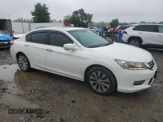 2013 Honda Accord Touring with VIN 1HGCR3F95DA026072, listed as a Copart auction lot 60533505 with 183,784 mi miles and Salvage title. Bid and sale history available at DreamBid. Image 4.