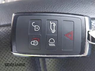 2020 Land Rover Range Rover Evoque S z VIN SALZJ2FX1LH090777, wystawiony jako IAAI lot #42087835 z przebiegiem 14 807 mil mil oraz . Historia ofert i sprzedaży dostępna na DreamBid. Obrazek 11.