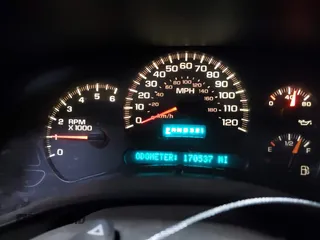 2004 Chevrolet Silverado 1500 with VIN 1GCEK19T34E186452, listed as a IAAI auction lot 41570079 with 170,537 mi miles and . Bid and sale history available at DreamBid. Image 7.