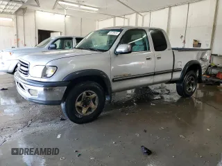 2000 Toyota Tundra SR5 with VIN 5TBBT4419YS049998, listed as a Copart auction lot 48729415 with 427,311 mi miles and Salvage Title. Bid and sale history available at DreamBid. Image 1.