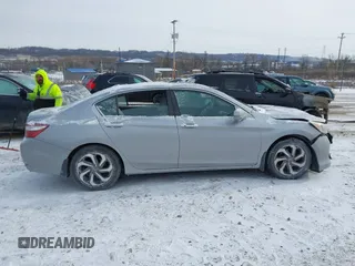 2016 Honda Accord Sedan EX with VIN 1HGCR2F7XGA220111, listed as a IAAI auction lot 41374643 with 105,292 mi miles. Bid and sale history available at carsss.com. Image 14.