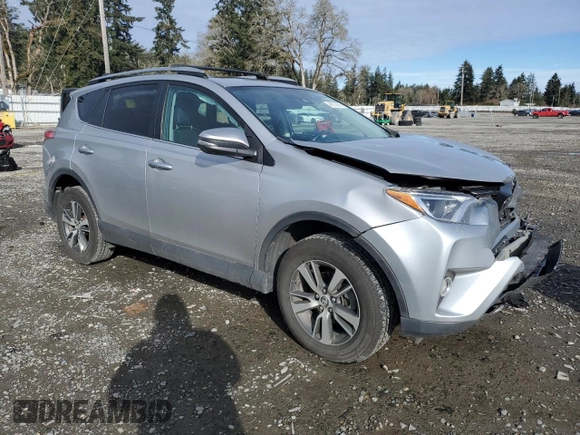 2018 Toyota RAV4 XLE with VIN 2T3RFREV6JW815119, listed as a Copart auction lot 49270895 with 109,427 mi miles and Salvage Title. Bid and sale history available at carsss.com. Image 4.