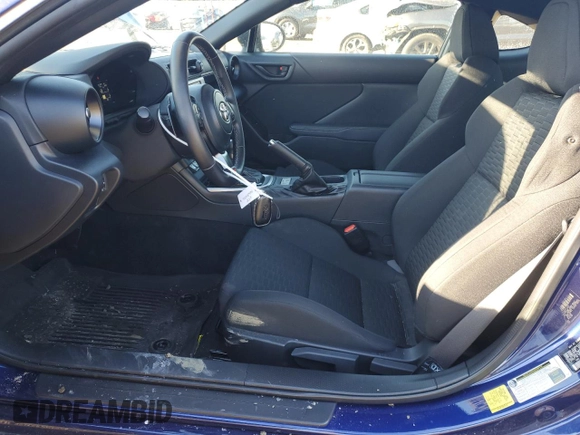 2022 Toyota 86 with VIN JF1ZNBC18N8750799, listed as a Copart auction lot 42347145 with 25,544 mi miles and Salvage Title. Bid and sale history available at DreamBid. Image 7.