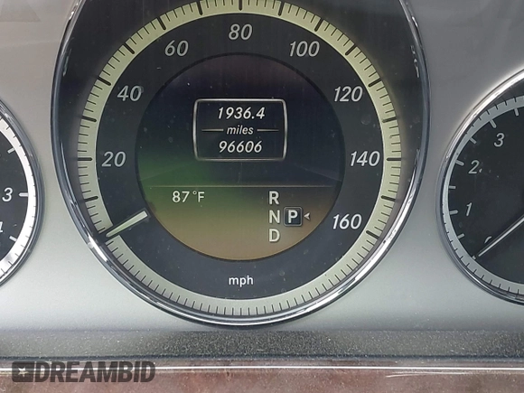 2012 Mercedes-Benz E 350 Luxury with VIN WDDHF8JB5CA554445, listed as a IAAI auction lot 42469799 with 96,606 mi miles and . Bid and sale history available at DreamBid. Image 16.