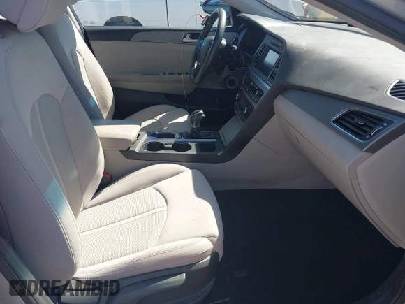 2017 Hyundai Sonata 2.4L with VIN 5NPE24AF4HH595640, listed as a IAAI auction lot 42189171 with 122,192 mi miles and . Bid and sale history available at DreamBid. Image 5.