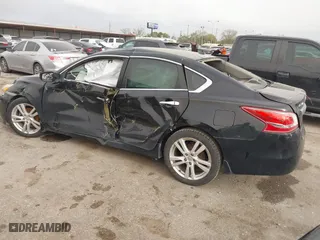 2013 Nissan Altima 3.5 SL with VIN 1N4BL3AP7DN447582, listed as a IAAI auction lot 41829392 with 109,128 mi miles. Bid and sale history available at carsss.com. Image 3.