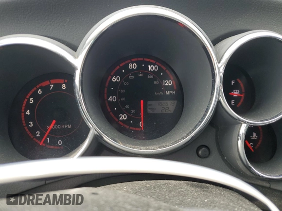 2005 Pontiac Vibe with VIN 5Y2SM63825Z445912, listed as a Copart auction lot 42600995 with 182,673 mi miles and Salvage title. Bid and sale history available at DreamBid. Image 9.