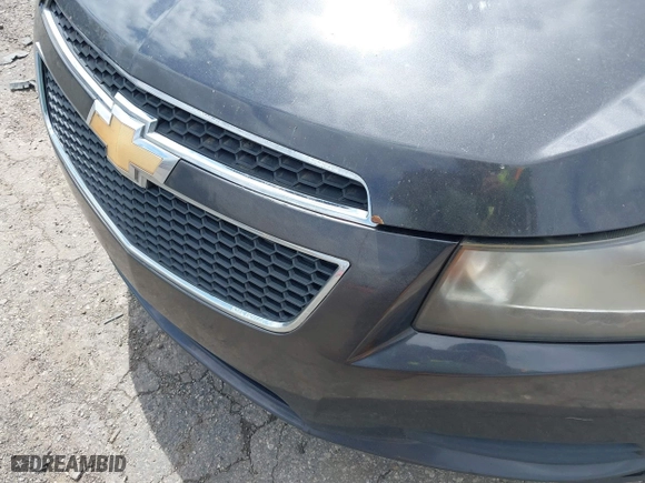 2014 Chevrolet Cruze 1LT with VIN 1G1PC5SB4E7288596, listed as a IAAI auction lot 42047744 with 1 mi miles. Bid and sale history available at carsss.com. Image 14.