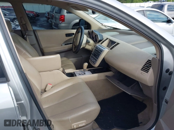 2005 Nissan Murano SL z VIN JN8AZ08T05W331887, wystawiony jako IAAI lot #42284272 z przebiegiem 176 788 mil mil oraz . Historia ofert i sprzedaży dostępna na DreamBid. Obrazek 5.