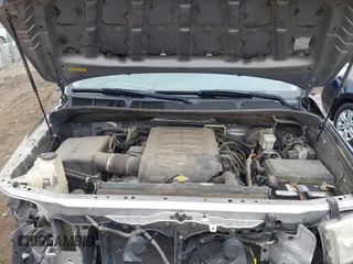 2013 Toyota Sequoia SR5 with VIN 5TDBW5G1XDS078226, listed as a IAAI auction lot 41553787 with 190,632 mi miles. Bid and sale history available at carsss.com. Image 10.