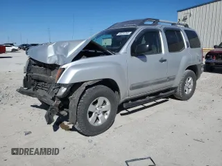 2013 Nissan Xterra S z VIN 5N1AN0NUXDN810242, wystawiony jako Copart lot #49374765 z przebiegiem 157 507 mil mil oraz Szkoda całkowita • Salvage title. Historia ofert i sprzedaży dostępna na DreamBid. Obrazek 1.