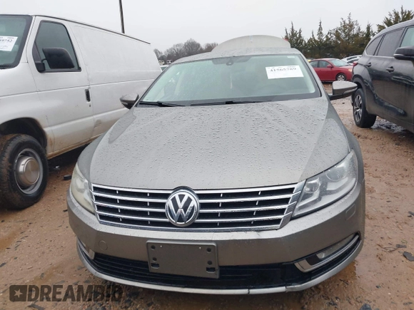 2013 Volkswagen CC Sport with VIN WVWBP7AN1DE520434, listed as a IAAI auction lot 41565789 with 273,503 mi miles. Bid and sale history available at carsss.com. Image 12.