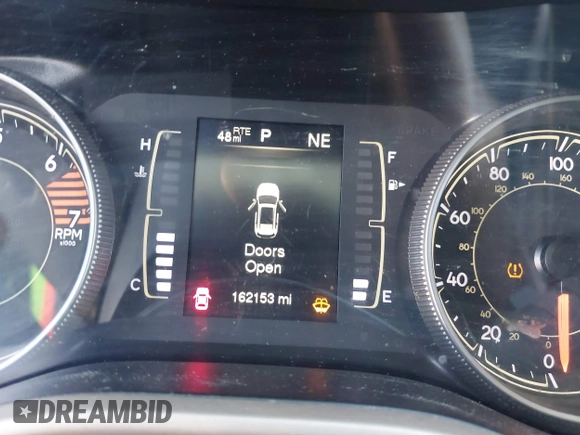 2018 Jeep Cherokee Latitude with VIN 1C4PJLCB4JD612058, listed as a IAAI auction lot 42176036 with 162,153 mi miles and . Bid and sale history available at DreamBid. Image 15.