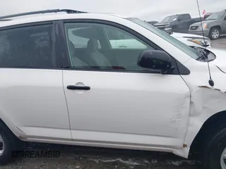 2007 Toyota RAV4 with VIN JTMBK33V976014286, listed as a IAAI auction lot 41568927 with 121,791 mi miles. Bid and sale history available at carsss.com. Image 13.