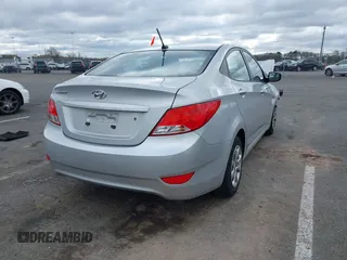 2016 Hyundai Accent SE z VIN KMHCT4AE6GU048168, wystawiony jako IAAI lot #42033430 z przebiegiem 84 189 mil mil oraz . Historia ofert i sprzedaży dostępna na DreamBid. Obrazek 4.