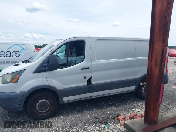 2016 Ford Transit Cargo z VIN 1FTYE1YM5GKB08601, wystawiony jako IAAI lot #42615650 z przebiegiem 275 441 mil mil oraz . Historia ofert i sprzedaży dostępna na DreamBid. Obrazek 14.