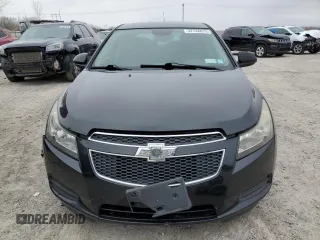 2013 Chevrolet Cruze 1LT with VIN 1G1PC5SB6D7261933, listed as a Copart auction lot 52746875 with 315,665 mi miles and Clean Title. Bid and sale history available at carsss.com. Image 5.