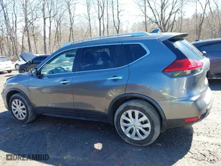 2017 Nissan Rogue SL with VIN JN8AT2MV0HW279217, listed as a IAAI auction lot 41797693 with 245,727 mi miles. Bid and sale history available at carsss.com. Image 14.