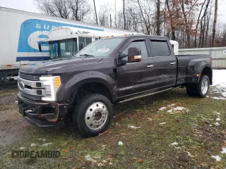 2019 Ford Super Duty F-450 DRW XL with VIN 1FT8W4DT3KEE07488, listed as a Copart auction lot 84150254 with 70,900 mi miles and Non Repairable. Bid and sale history available at carsss.com. Image 1.