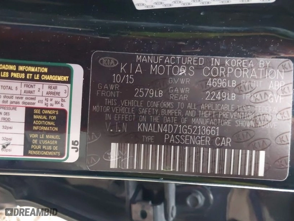 2016 Kia Cadenza Premium with VIN KNALN4D71G5213661, listed as a IAAI auction lot 41652230 with NaN miles. Bid and sale history available at carsss.com. Image 9.