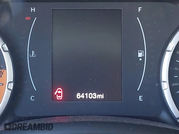 2018 Jeep Renegade Altitude with VIN ZACCJABB7JPJ09675, listed as a IAAI auction lot 41237405 with 64,103 mi miles and . Bid and sale history available at DreamBid. Image 15.